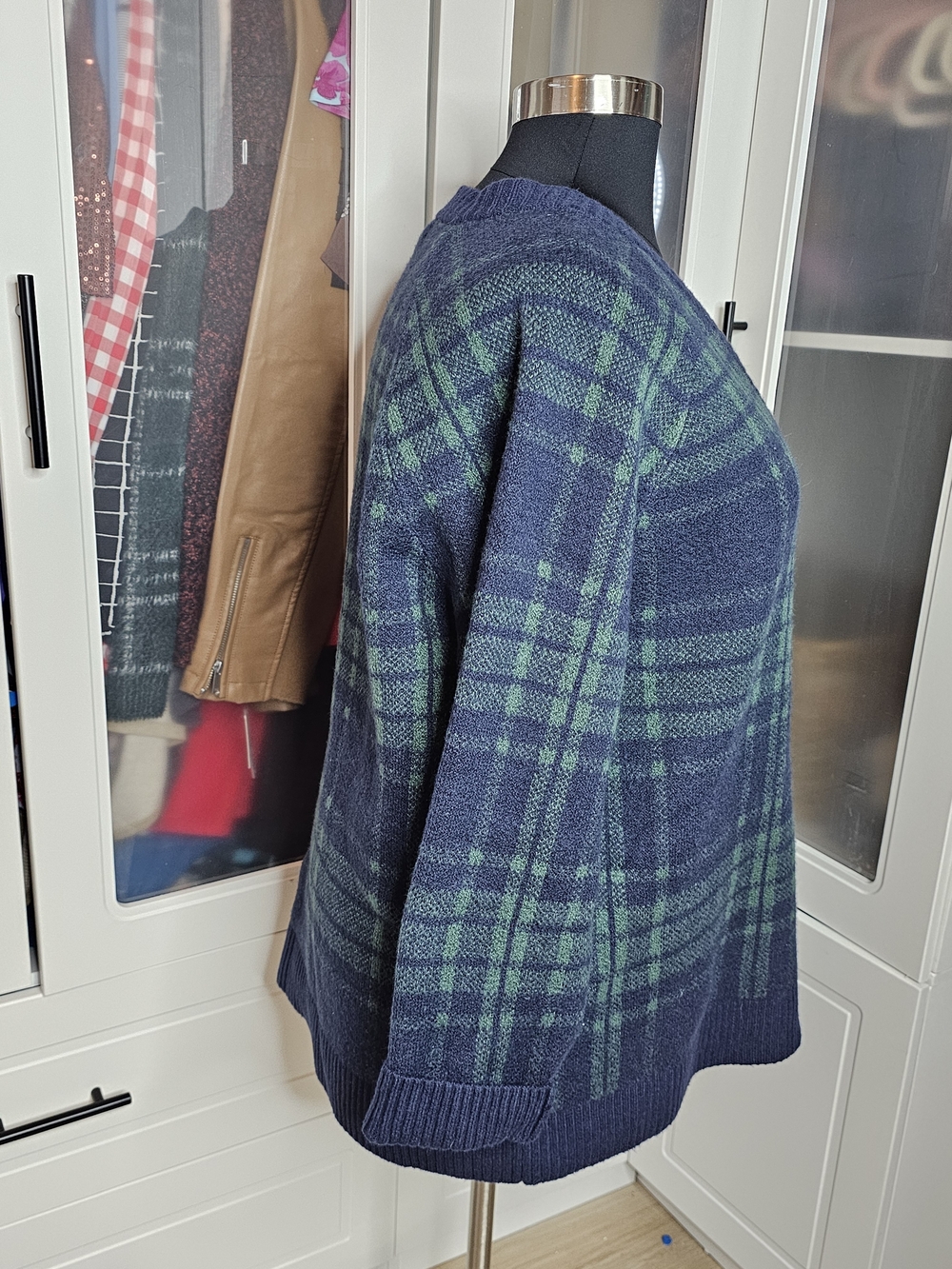 Treasure & Bond Navy and Green Plaid V-Neck Cardigan - Picture 2 of 5